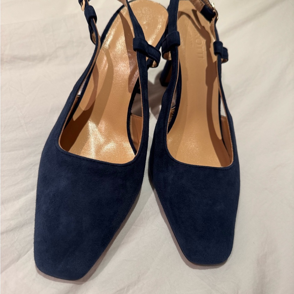 Elegant Navy Heels - Never Worn